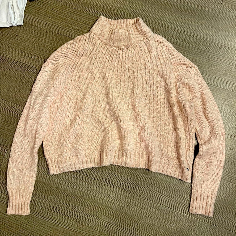 pink American eagle cropped turtleneck sweater